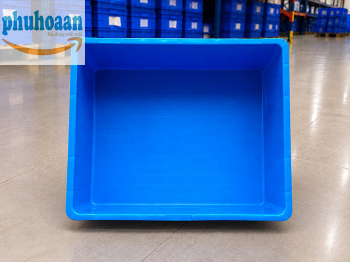 Thùng nhựa đặc B10 giá rẻ