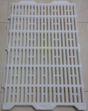 Tấm sàn lót chuồng heo (chuồng chó) 40x60 cao cấp Phú Hòa An