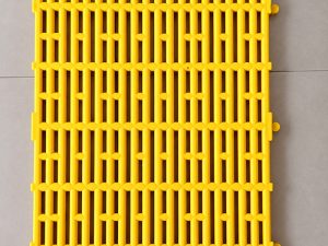Tấm nhựa lót sàn chuồng heo (chuồng chó) 40x60