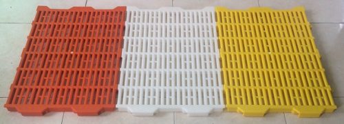 Tấm nhựa lót sàn heo cao cấp Phú Hòa An