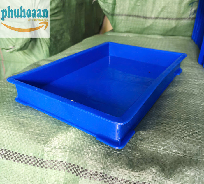 Thùng nhựa đặc YM006 giá rẻ