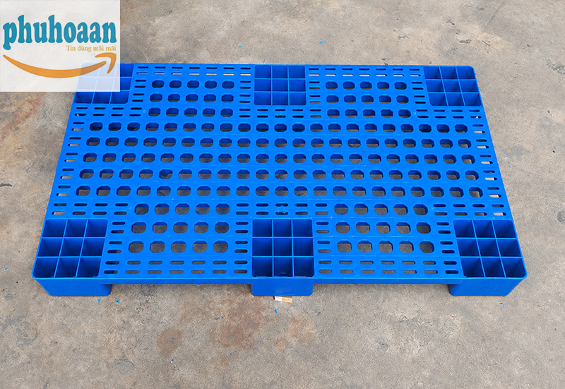Pallet nhựa PL04 giá rẻ tận xưởng