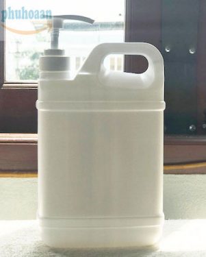 Can nhựa 2 lít có vòi nhấn giá rẻ