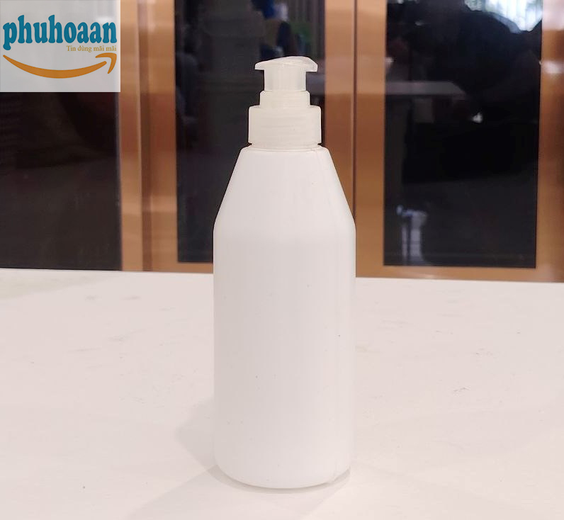 Chai nhựa 500ml đựng sữa tắm có vòi nhấn giá rẻ