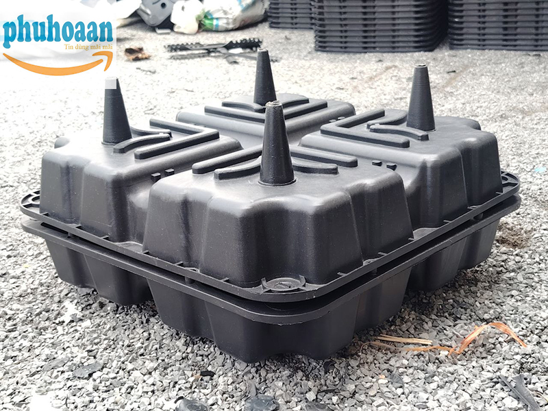 Hộp nhựa Uboot 48 H14.5 giá rẻ từ Phú Hoà An