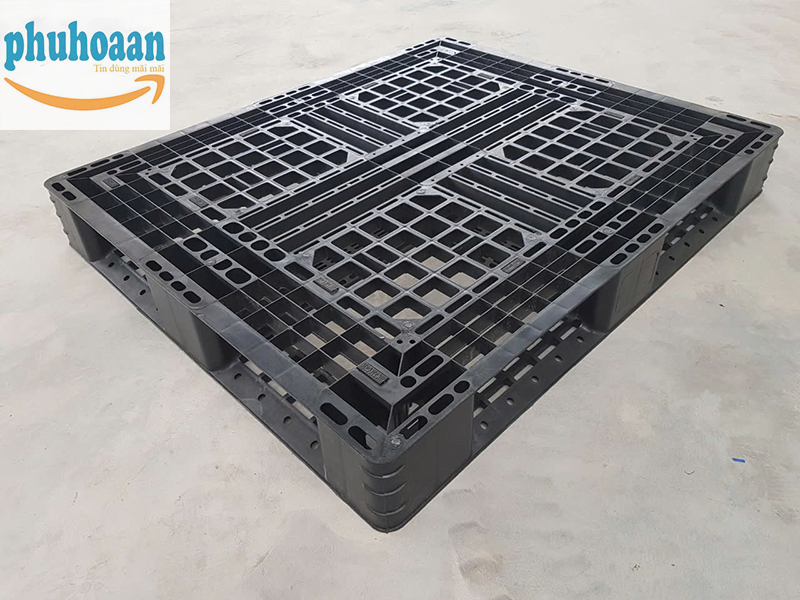 Pallet nhựa PL08LK màu đen giá rẻ
