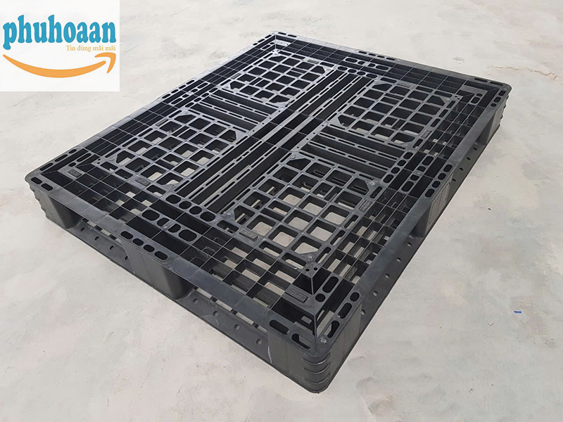 Pallet nhựa PL08LK màu đen giá rẻ