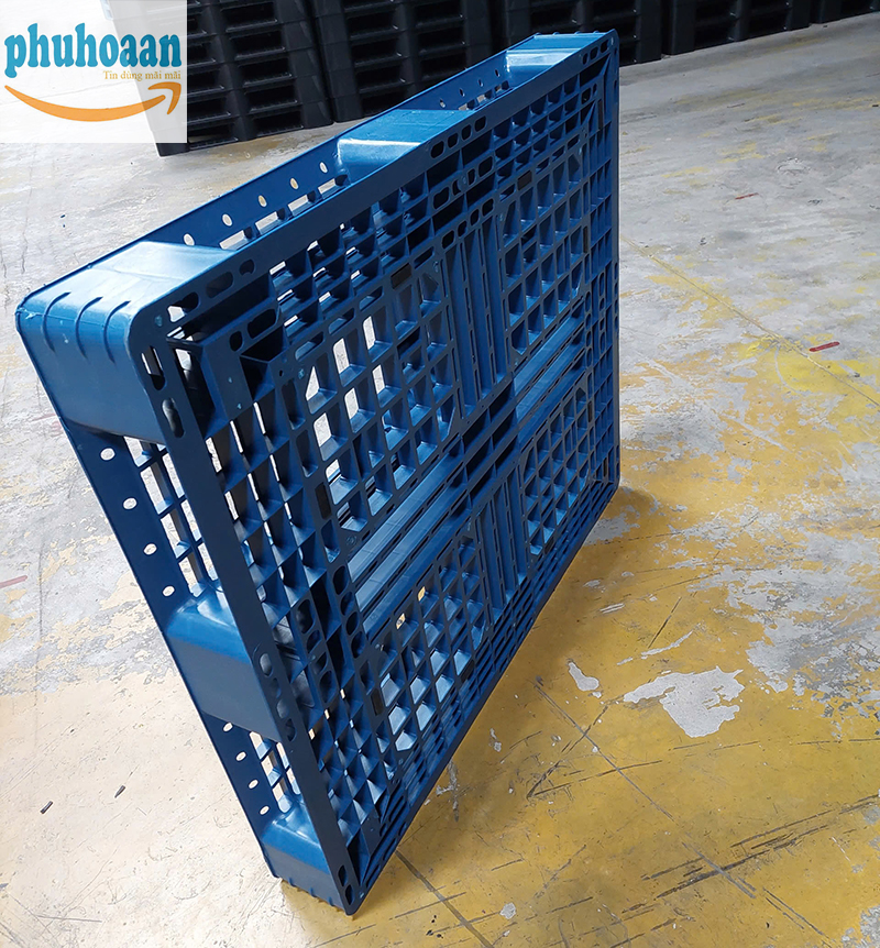Pallet nhựa PL08LK màu xanh loại 2 giá rẻ