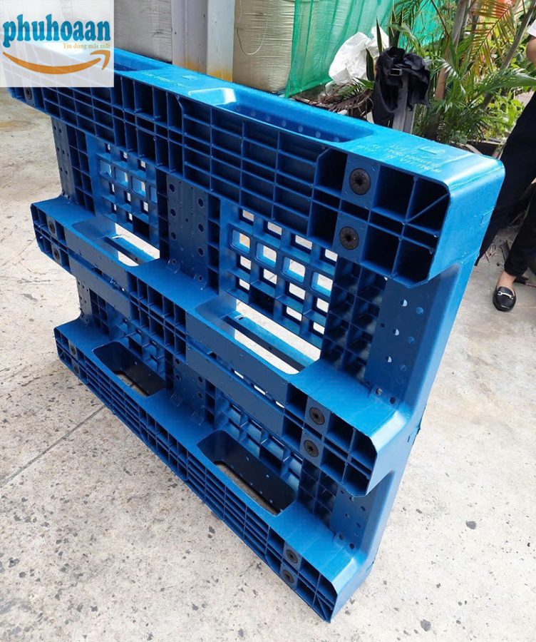 Pallet nhựa PL11LK màu xanh loại 2 giá rẻ