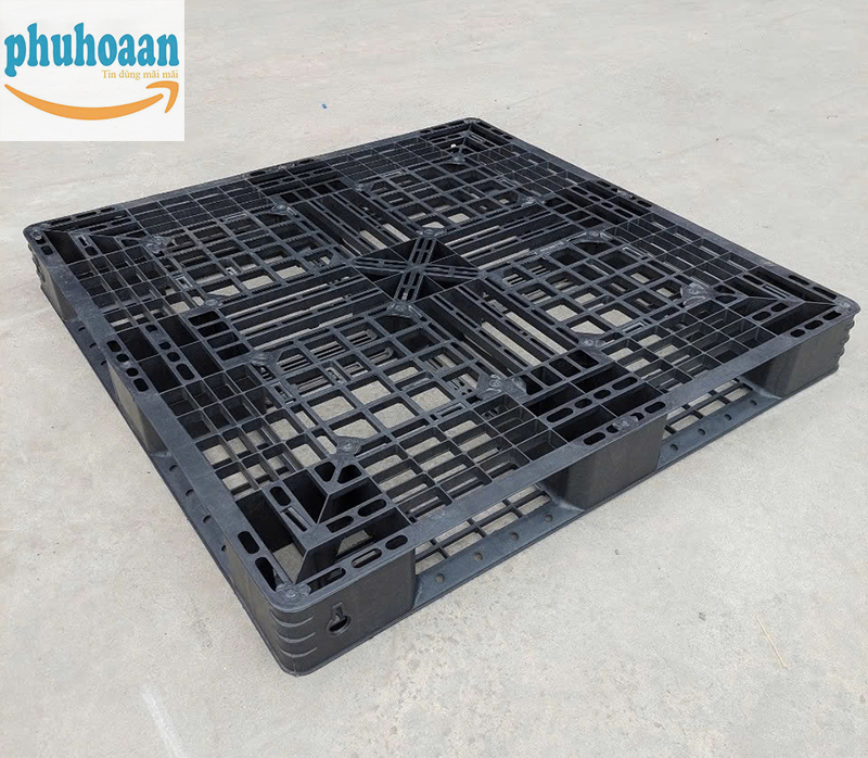 Pallet nhựa PL15LK màu đen giá rẻ