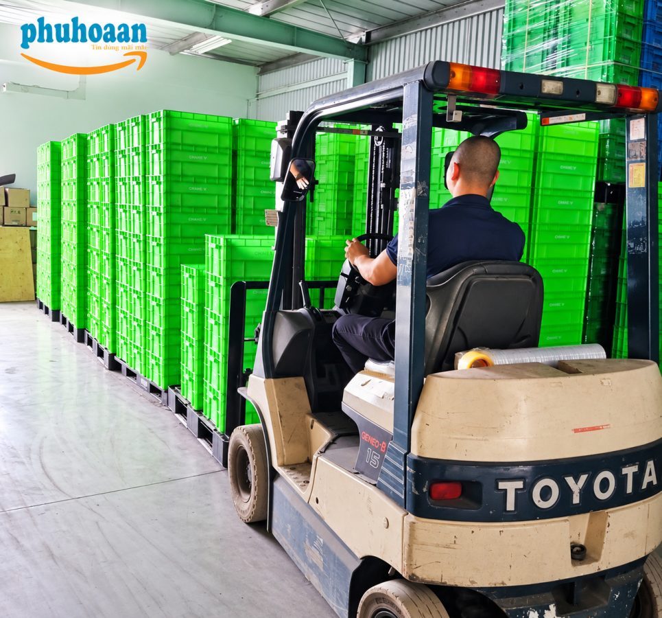 Top 5 Mẫu Thùng Nhựa Đặc Công Nghiệp Bền, Đáng Mua